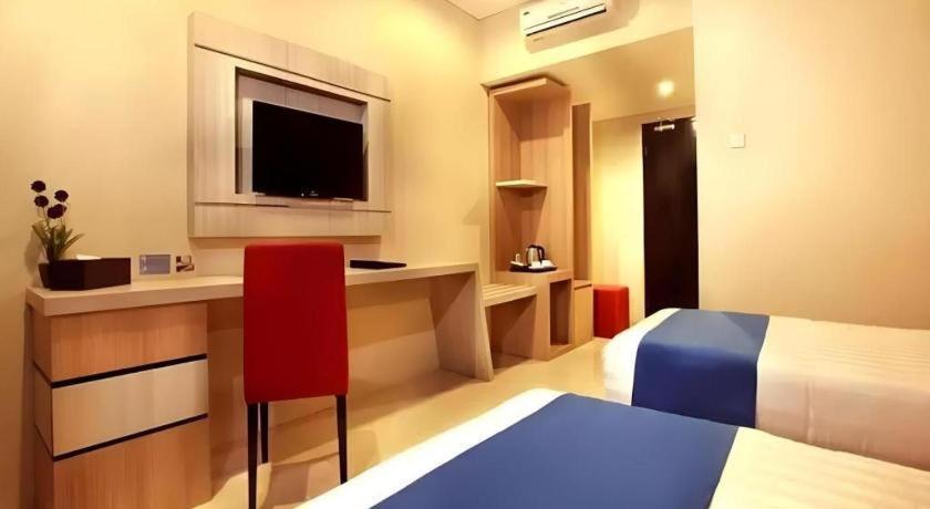 Asoka Luxury Hotel Bandar Lampung Ngoại thất bức ảnh