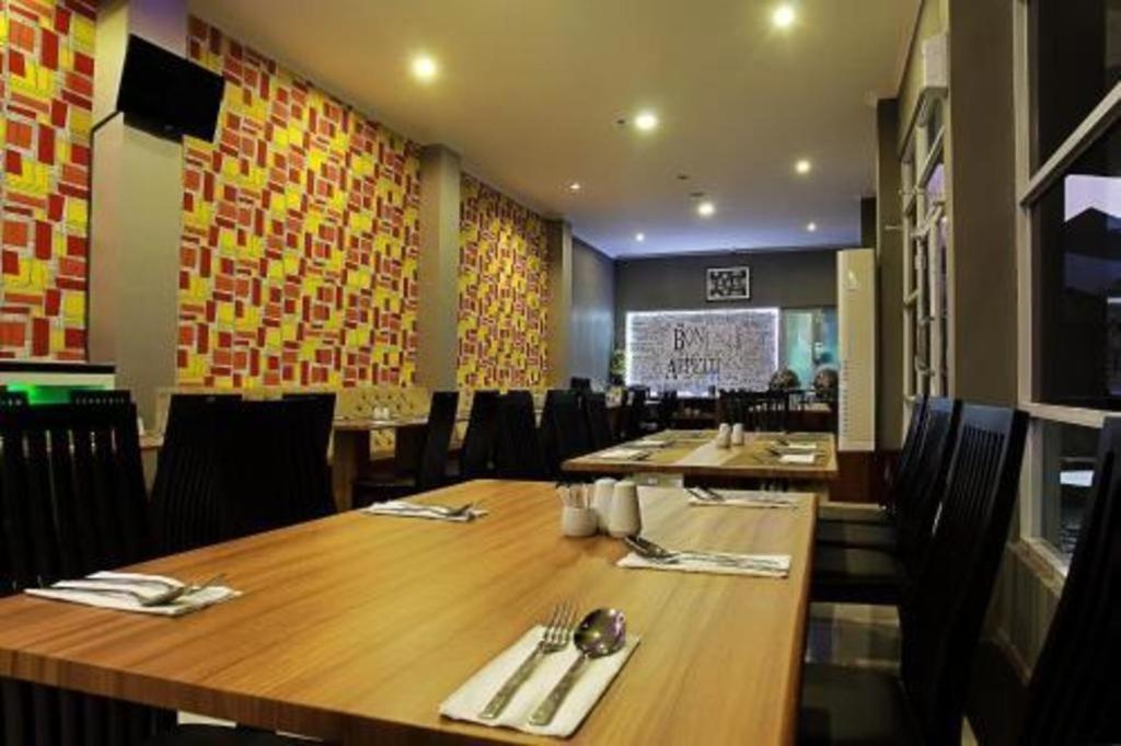 Asoka Luxury Hotel Bandar Lampung Ngoại thất bức ảnh