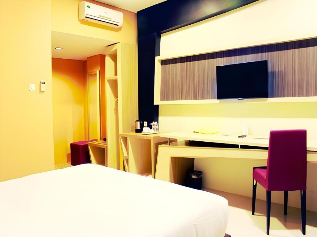 Asoka Luxury Hotel Bandar Lampung Ngoại thất bức ảnh