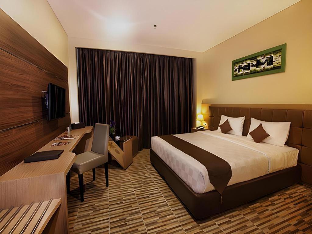 Asoka Luxury Hotel Bandar Lampung Ngoại thất bức ảnh