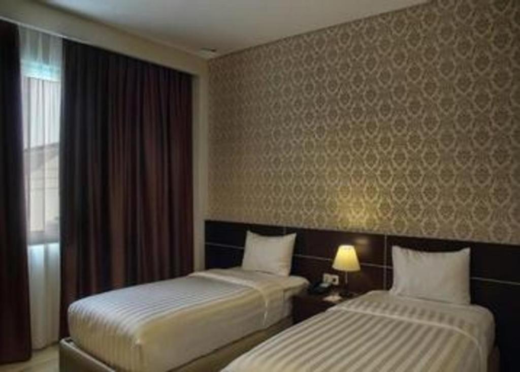 Asoka Luxury Hotel Bandar Lampung Ngoại thất bức ảnh