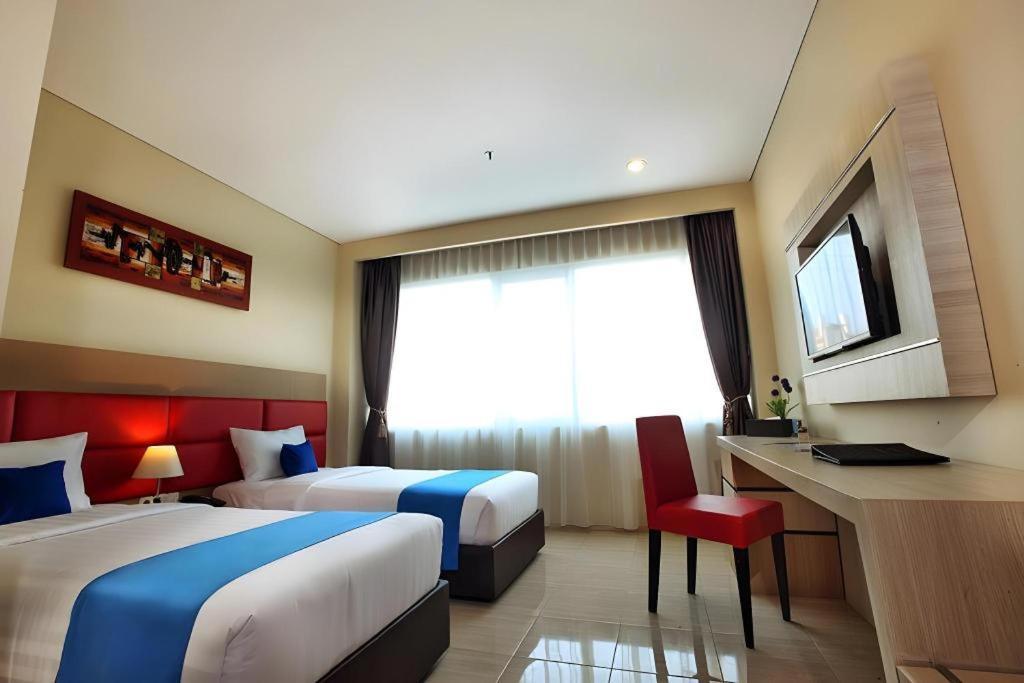 Asoka Luxury Hotel Bandar Lampung Ngoại thất bức ảnh