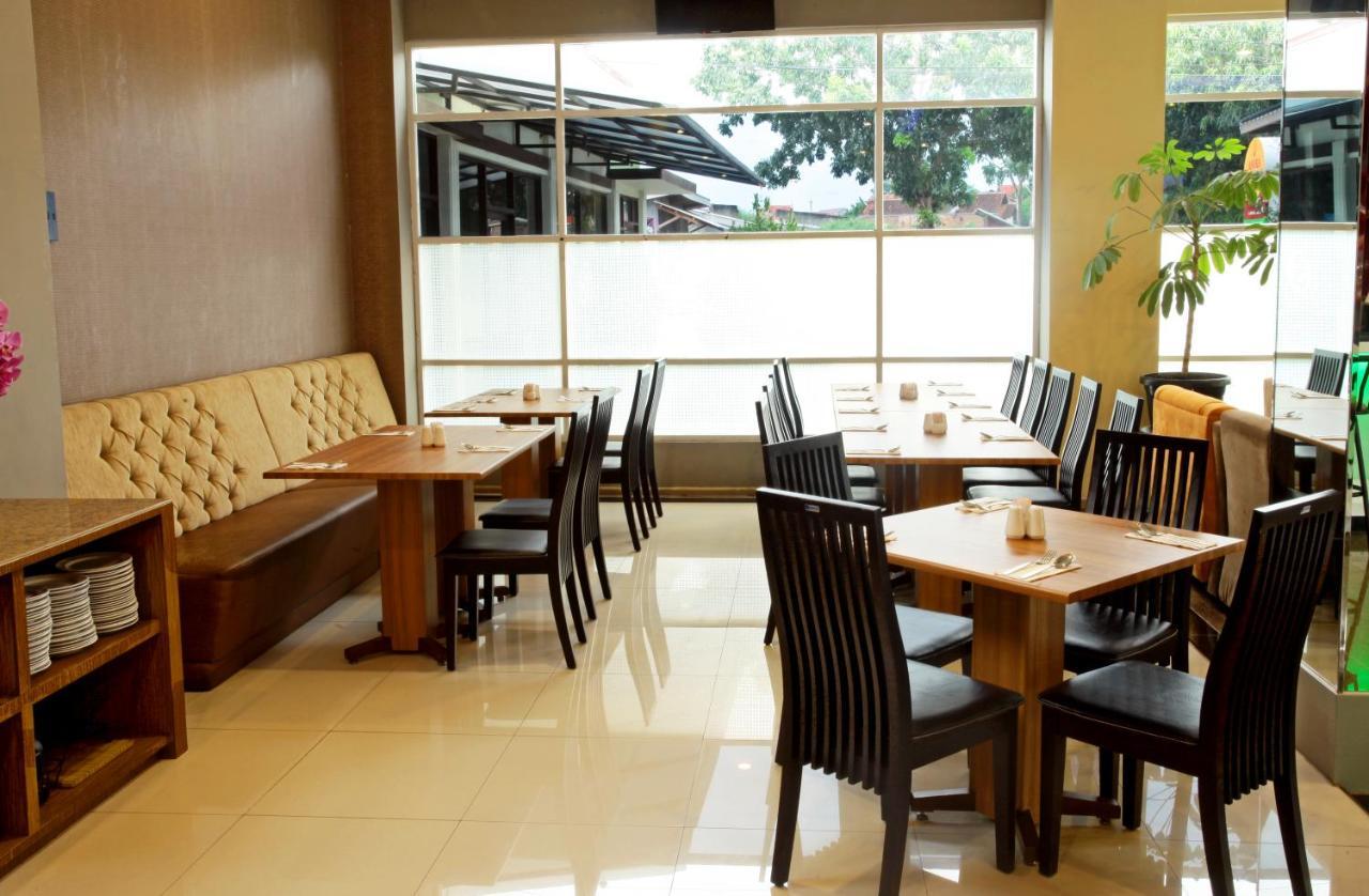 Asoka Luxury Hotel Bandar Lampung Ngoại thất bức ảnh