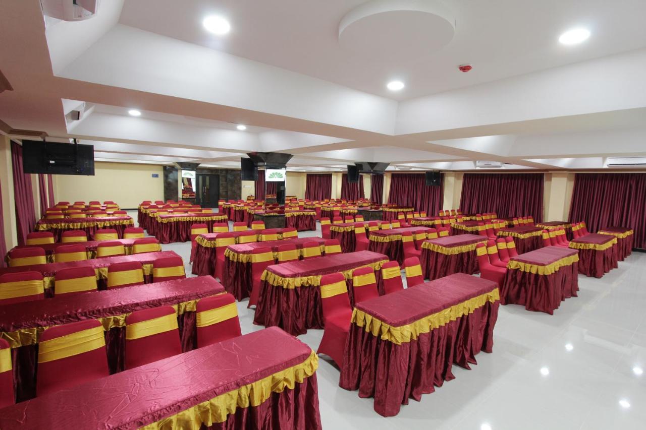 Asoka Luxury Hotel Bandar Lampung Ngoại thất bức ảnh